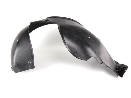 Pièces de réparation automobile 51718159424 Couche avant avant droite avant droite côté de la roue Garde de la roue intérieure Pour BMW Série 5 E39