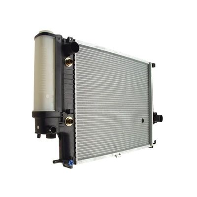 Pièces détachées automobiles Radiateur de refroidissement du moteur pour BMW 5